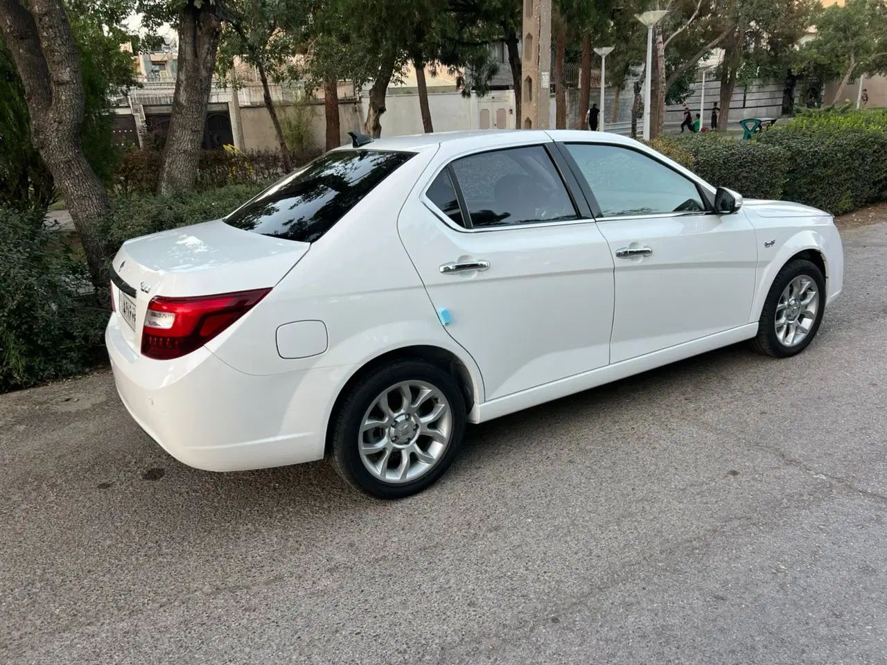 دنا پلاس توربو 6 دنده - 1402