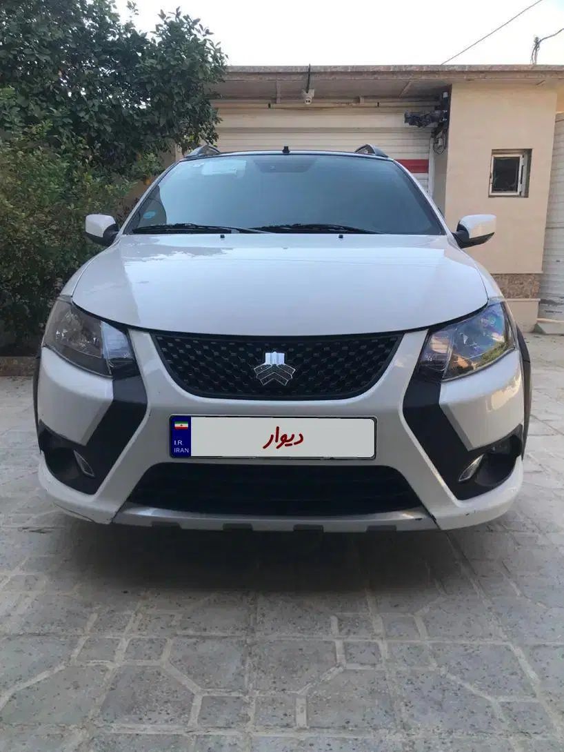 کوییک R دنده‌ای - 1402