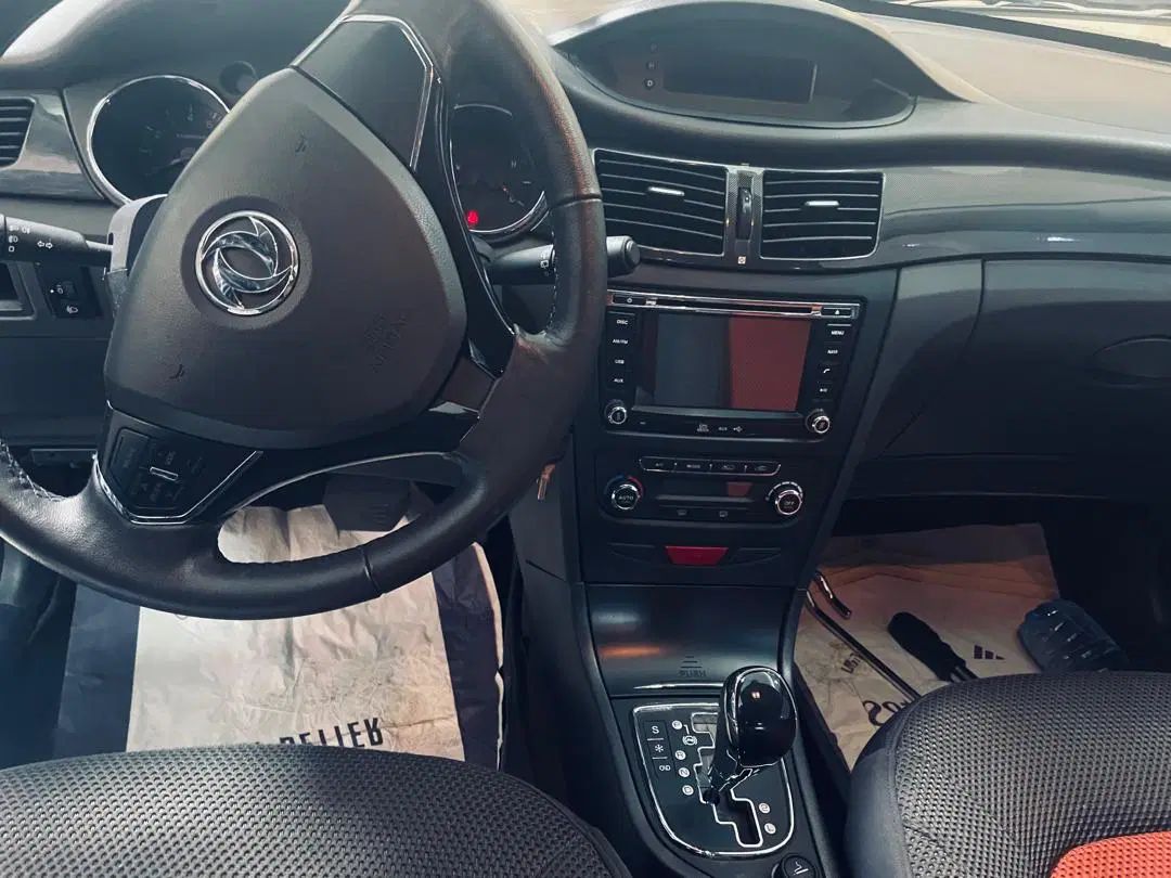 دانگ فنگ H30 کراس اتوماتیک - 1397