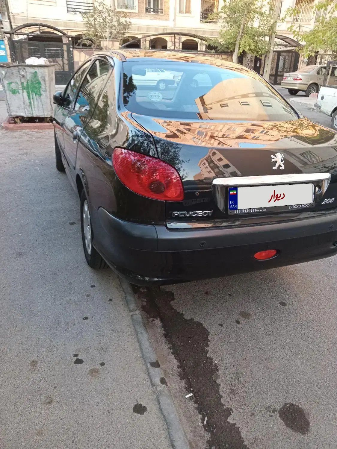 پژو ۲۰۶ صندوق دار v8 - 1397