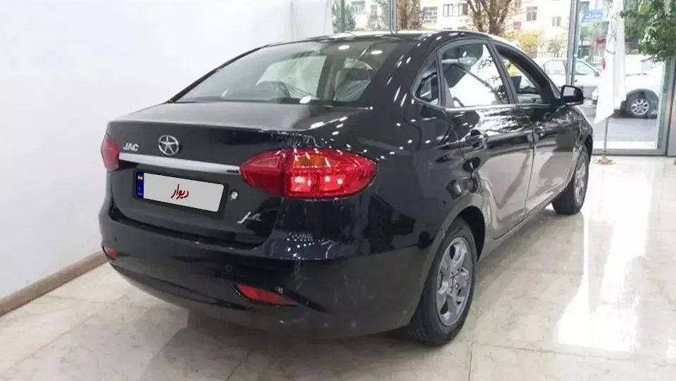 جک J4 اتوماتیک آپشنال - 1402