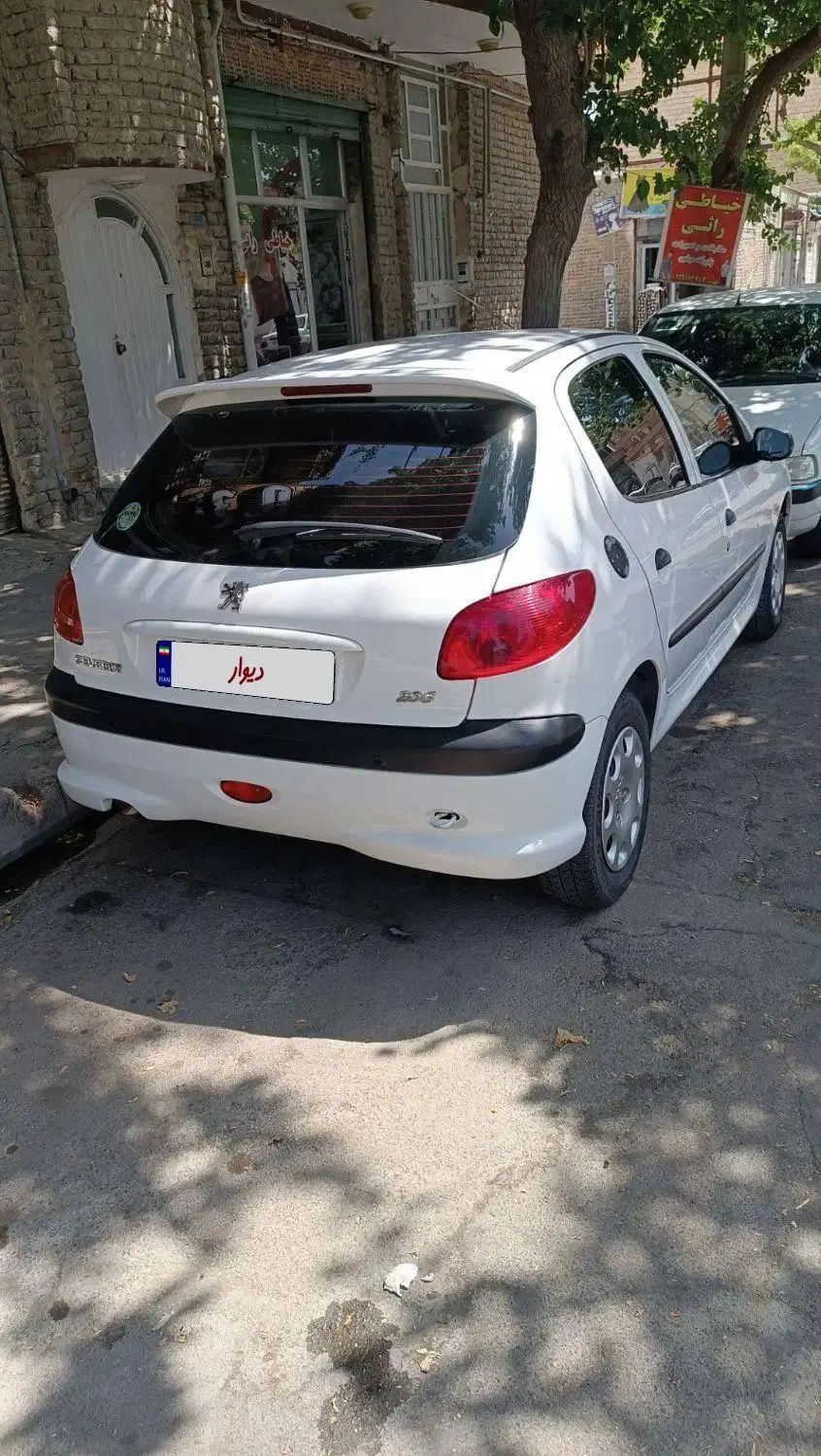 پژو 206 تیپ 5 - 1396