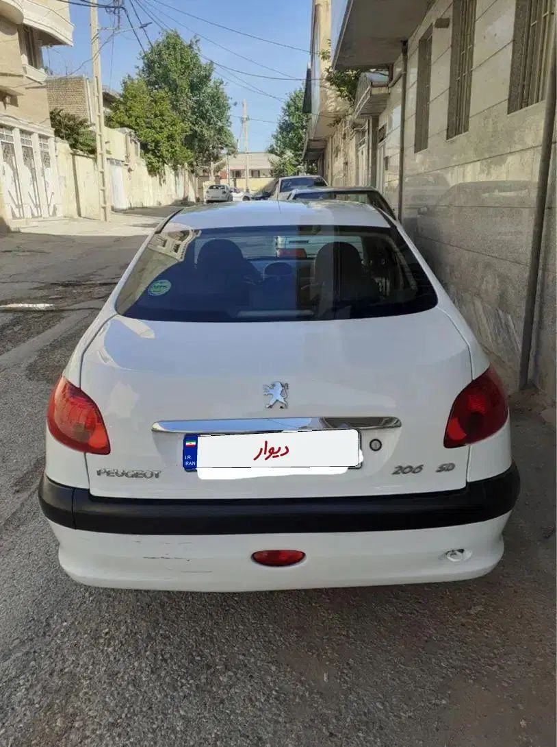 پژو ۲۰۶ صندوق دار v8 - 1398