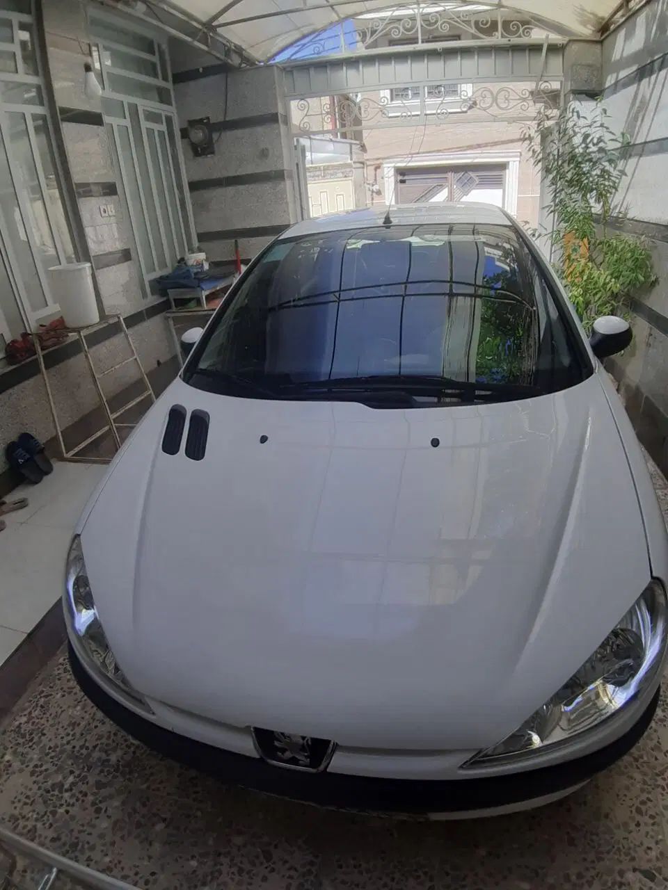 پژو ۲۰۶ صندوق دار v8 - 1398