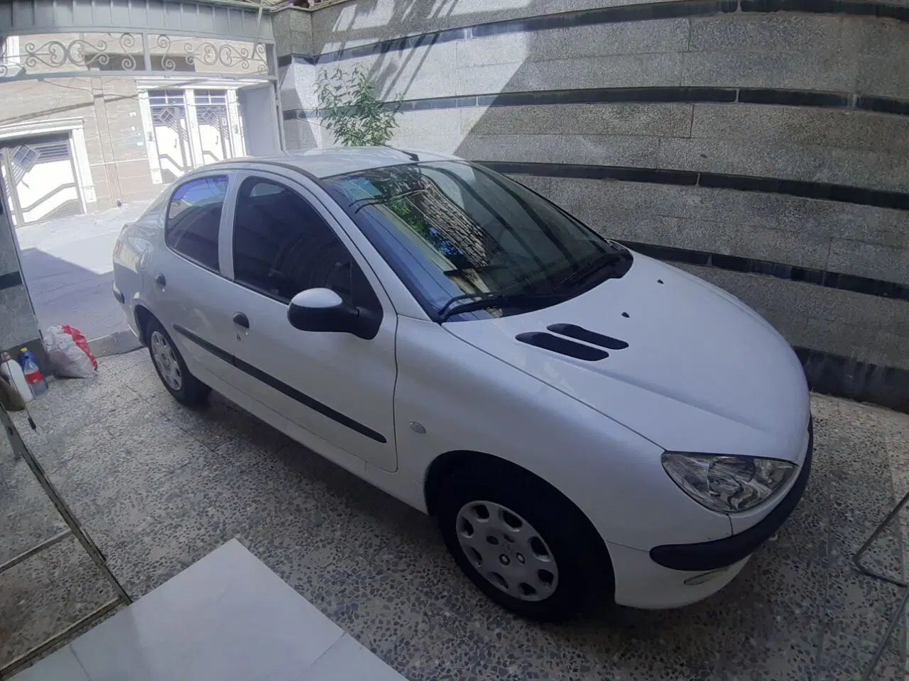 پژو ۲۰۶ صندوق دار v8 - 1398