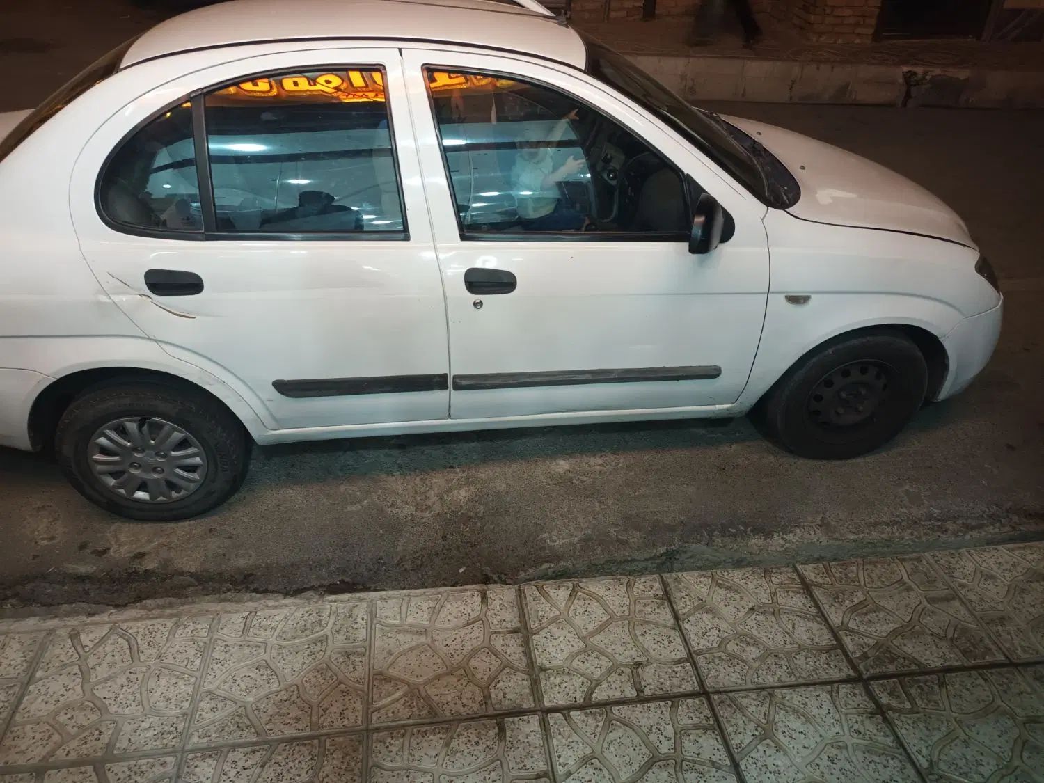 تیبا صندوق دار SX - 1394