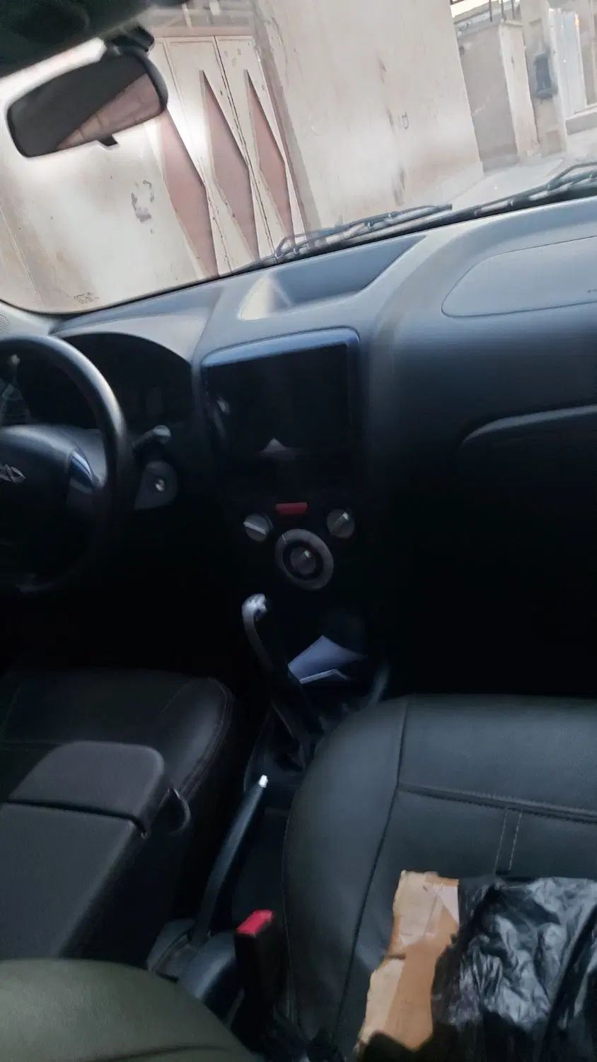 ام وی ام 315 هاچ بک ساده دنده ای - 1394