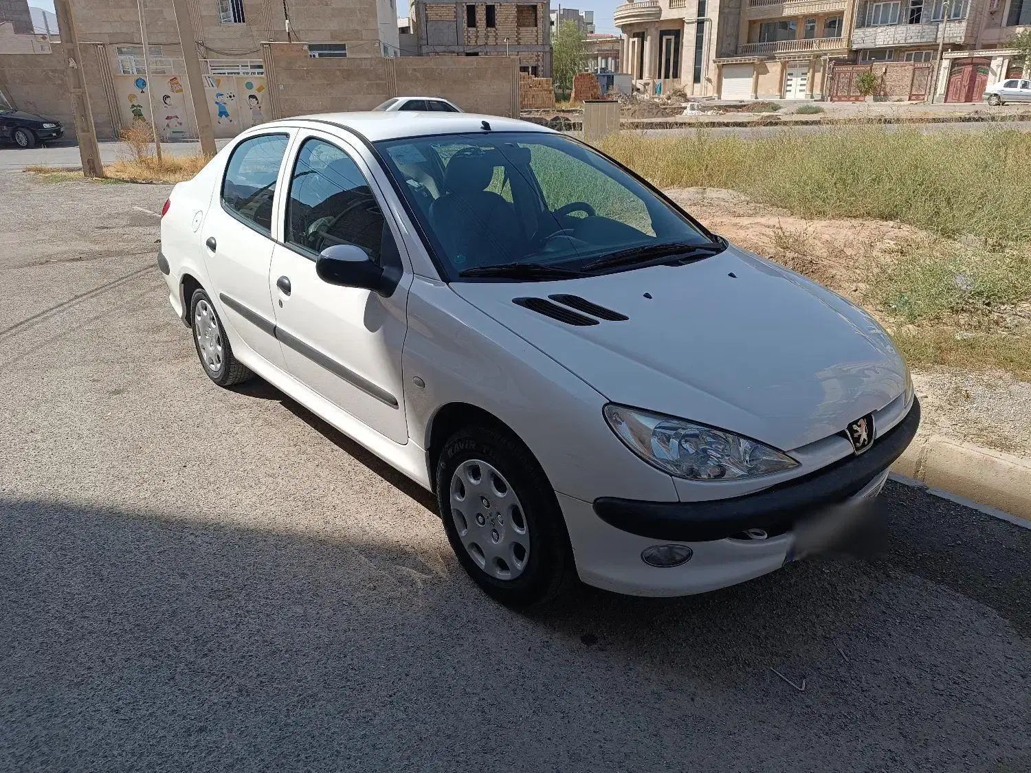 پژو ۲۰۶ صندوق دار v8 - 1396