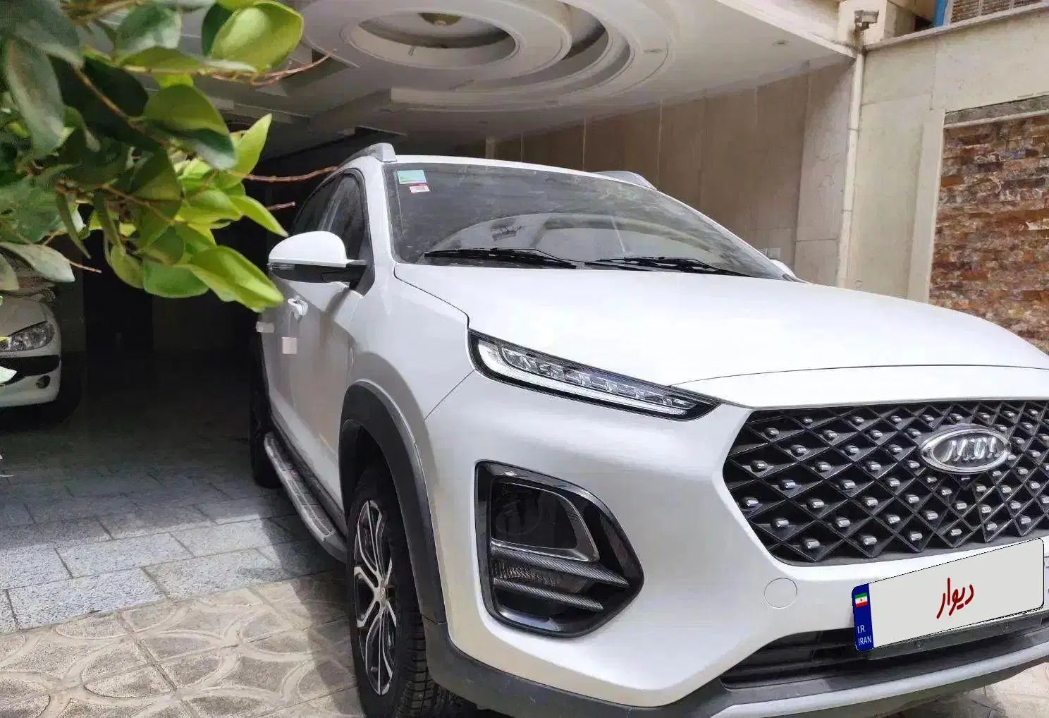 ام وی ام X22 پرو دنده‌ای - 1402