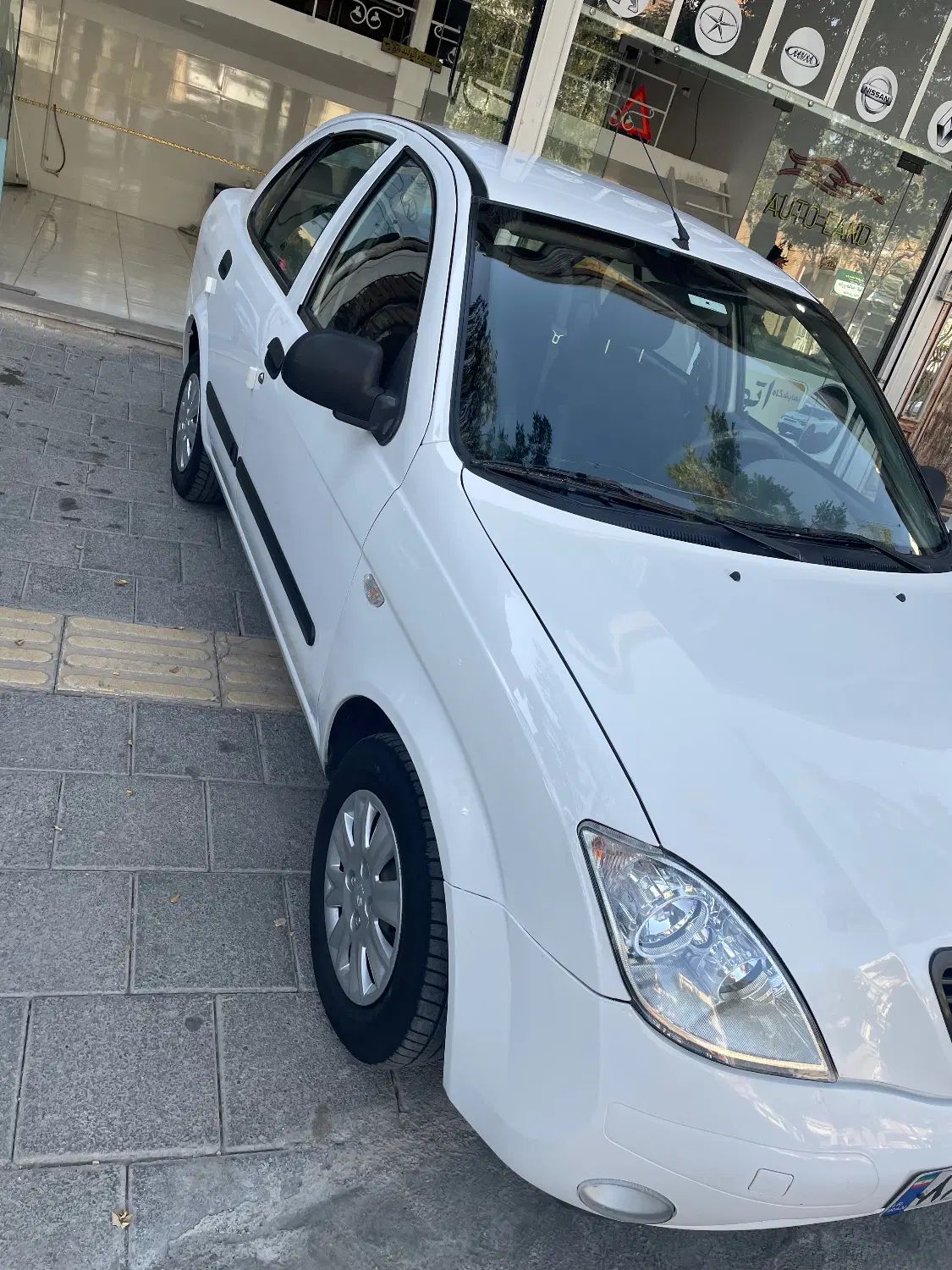 تیبا صندوق دار SX - 1393