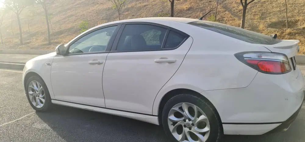 ام جی 6 لیفت بک GT فیس قدیم - 2014