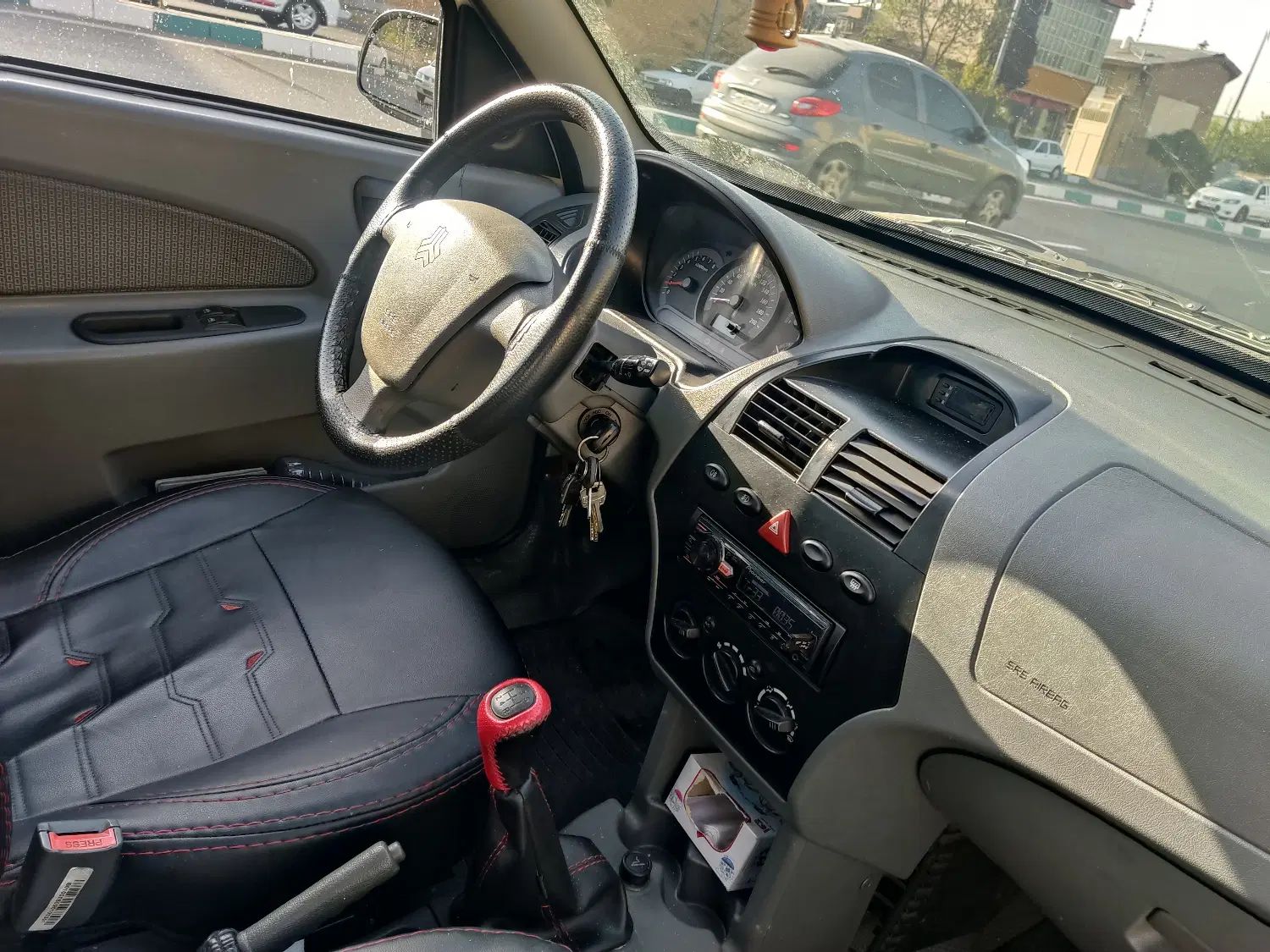 تیبا صندوق دار SX - 1400