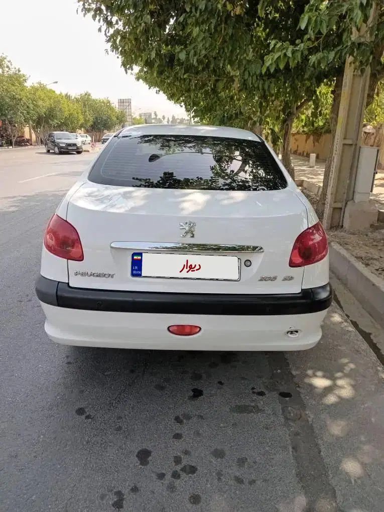 پژو ۲۰۶ صندوق دار v8 - 1396