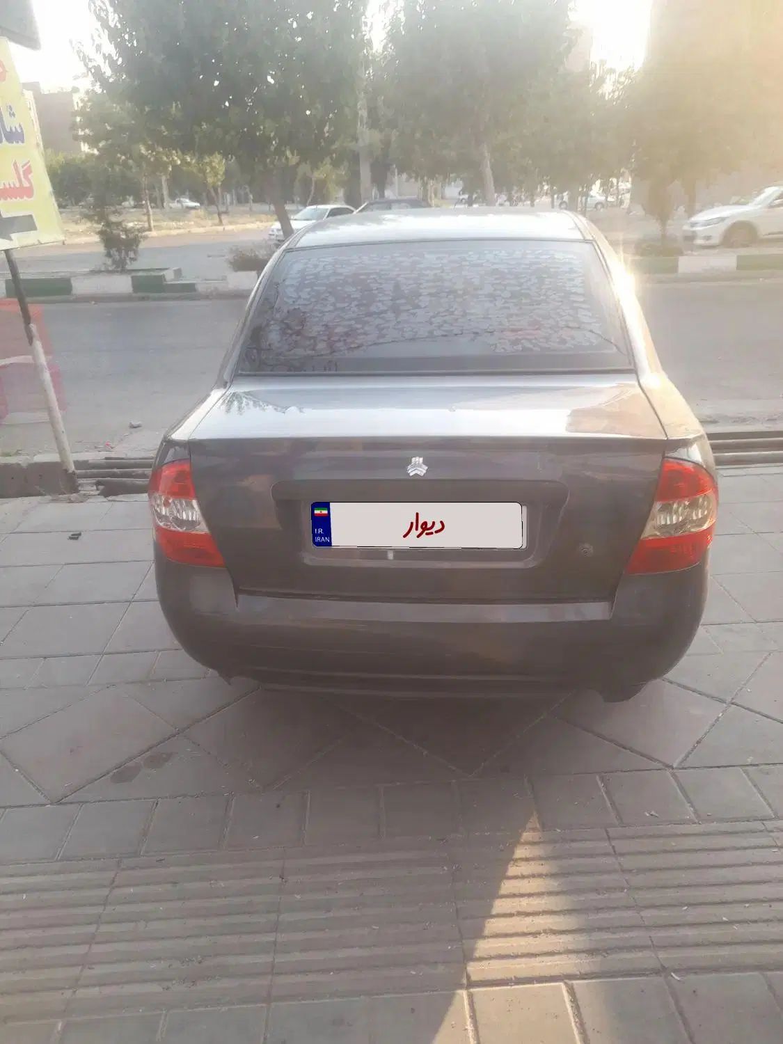 تیبا صندوق دار SX - 1396