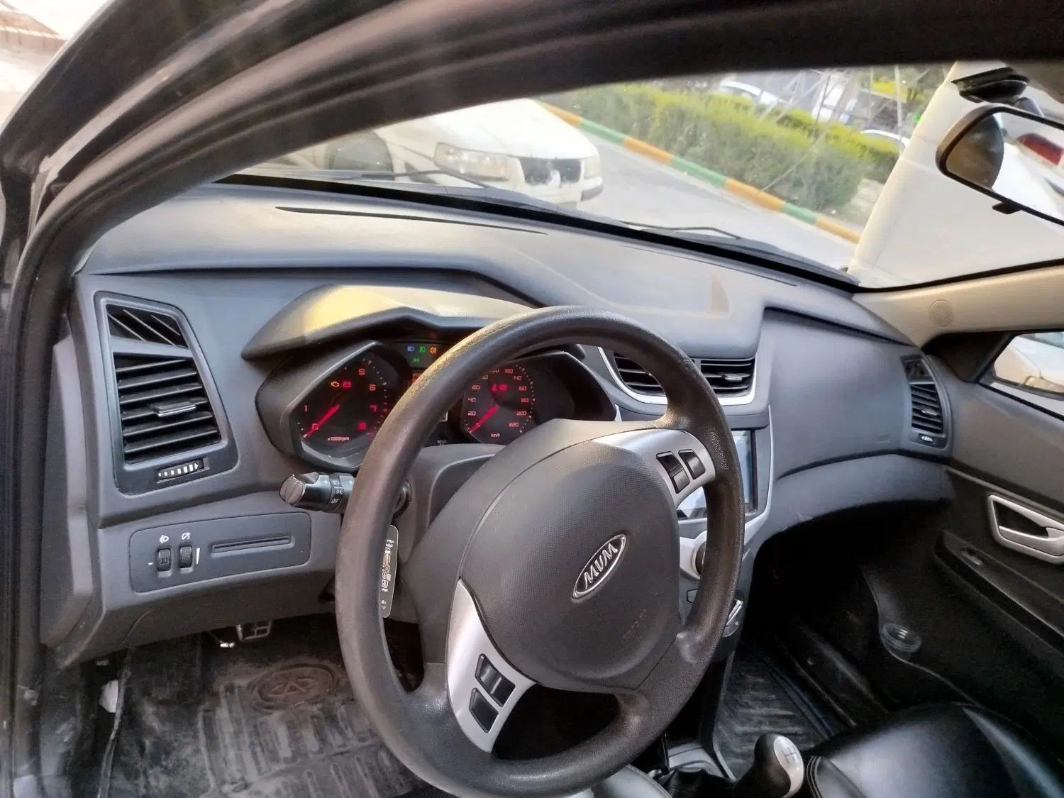 ام وی ام 315 هاچ بک اسپرت اکسلنت - 1397