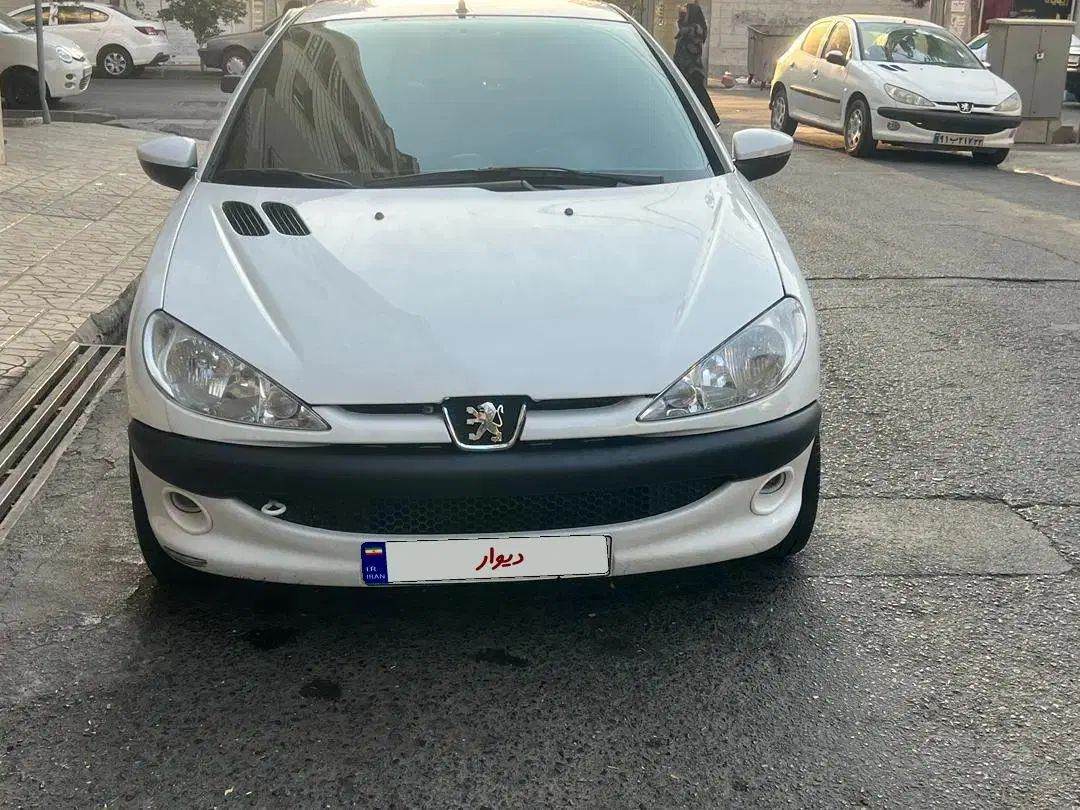 پژو ۲۰۶ صندوق دار v8 - 1397