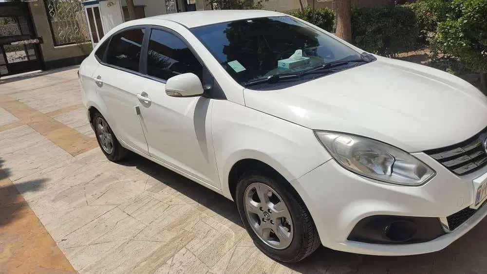 جک J4 اتوماتیک آپشنال - 1402