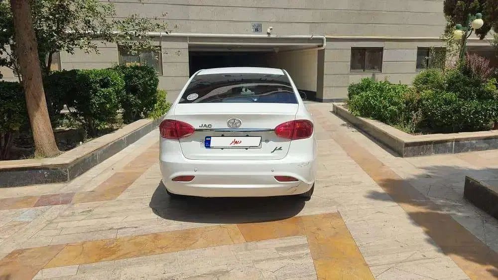 جک J4 اتوماتیک آپشنال - 1402