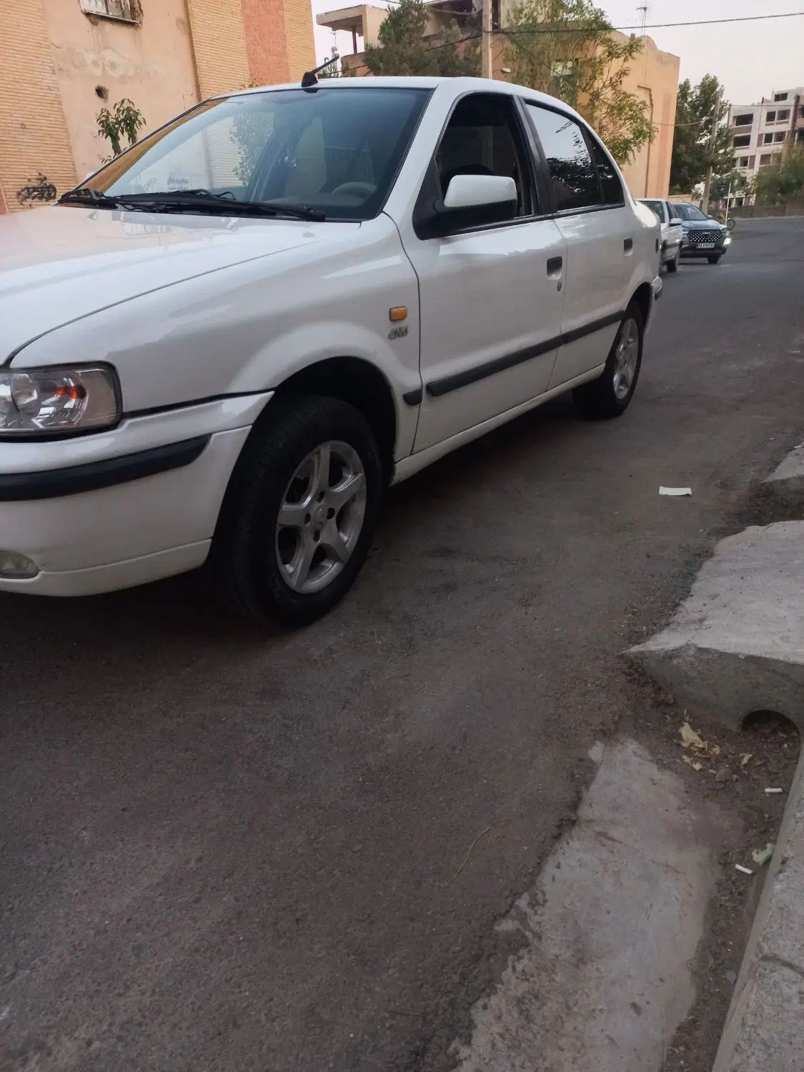 سمند LX XU7 - 1389