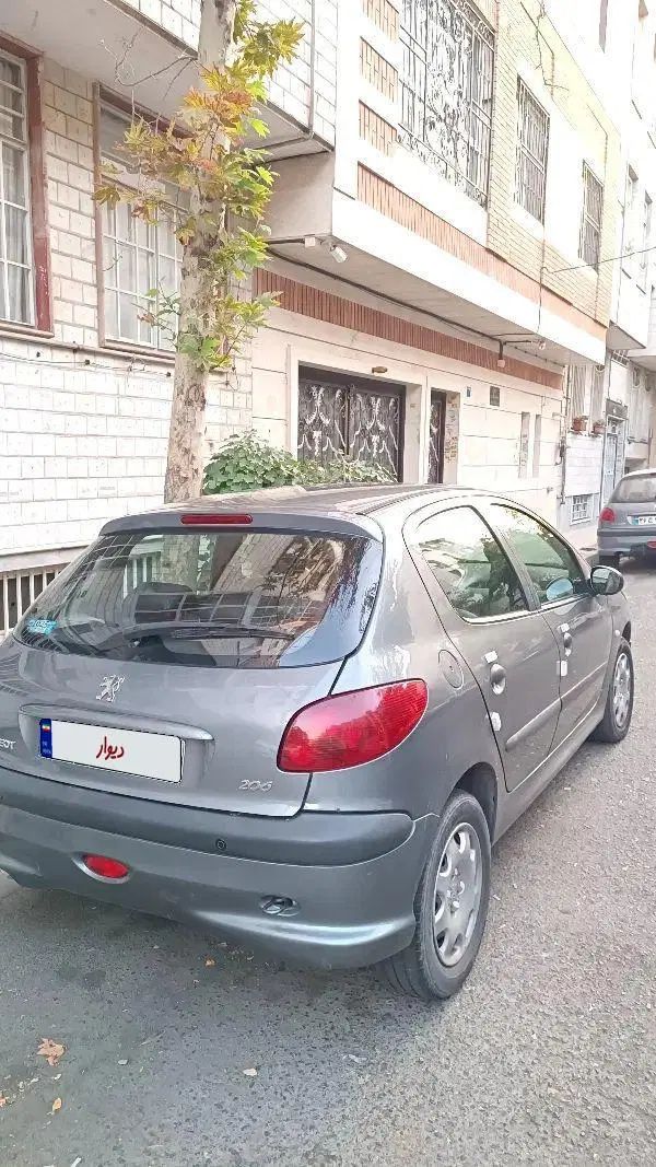 پژو 206 تیپ 5 - 1396