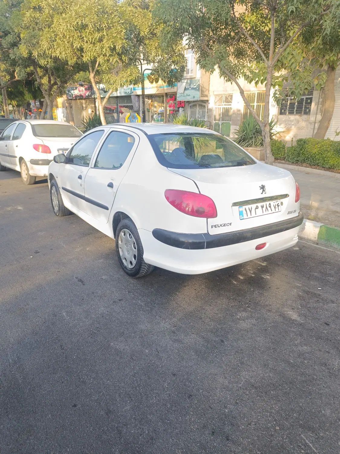 پژو ۲۰۶ صندوق دار v8 - 1398