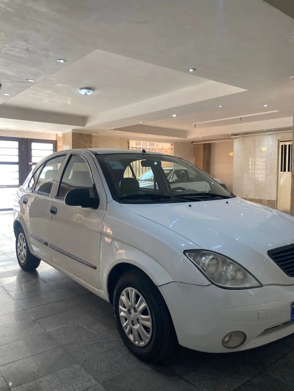 تیبا صندوق دار SX - 1396