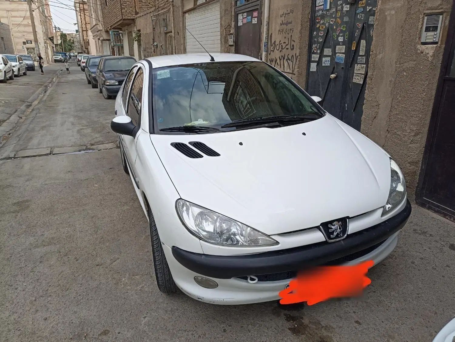 پژو ۲۰۶ صندوق دار v8 - 1399
