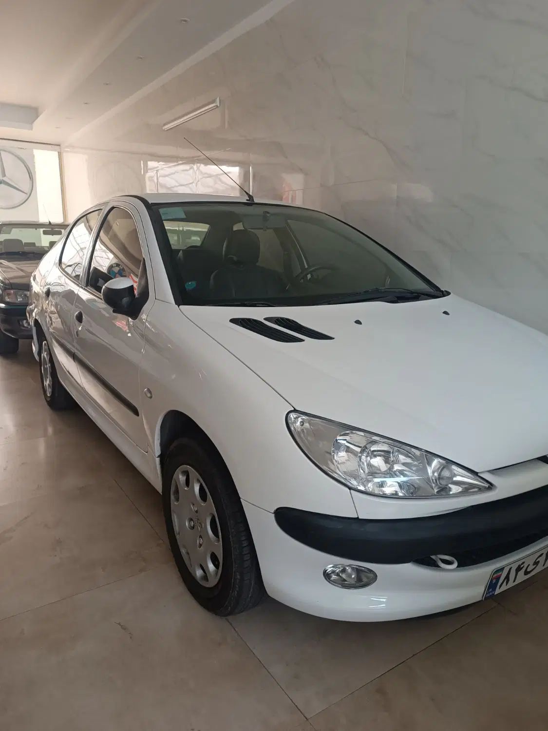 پژو ۲۰۶ صندوق دار v8 - 1396