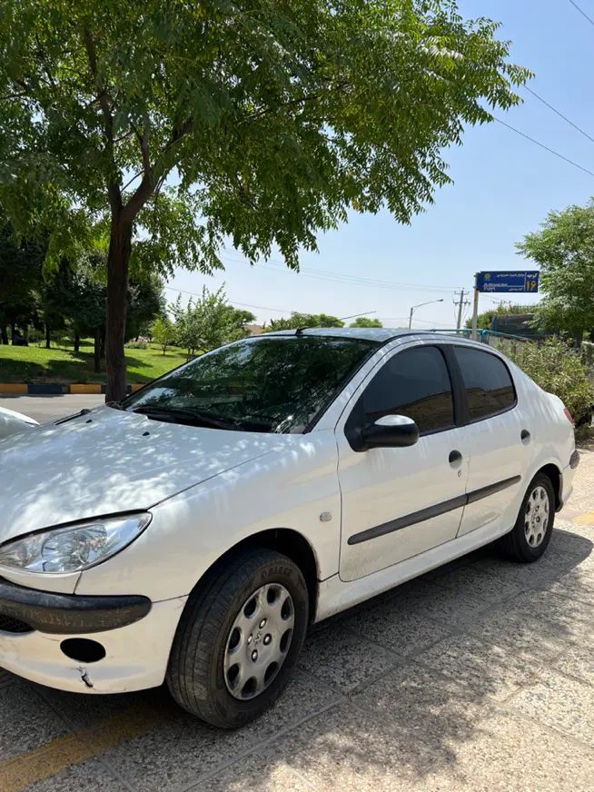 پژو ۲۰۶ صندوق دار v8 - 1390