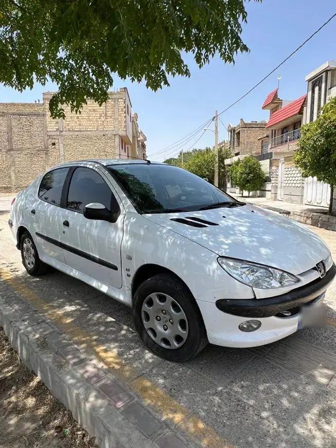 پژو ۲۰۶ صندوق دار v8 - 1390