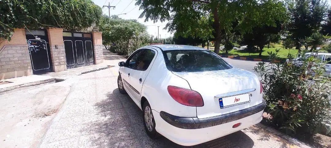 پژو ۲۰۶ صندوق دار v8 - 1390