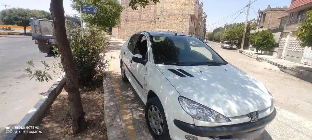 پژو ۲۰۶ صندوق دار v8 - 1390