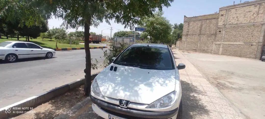 پژو ۲۰۶ صندوق دار v8 - 1390