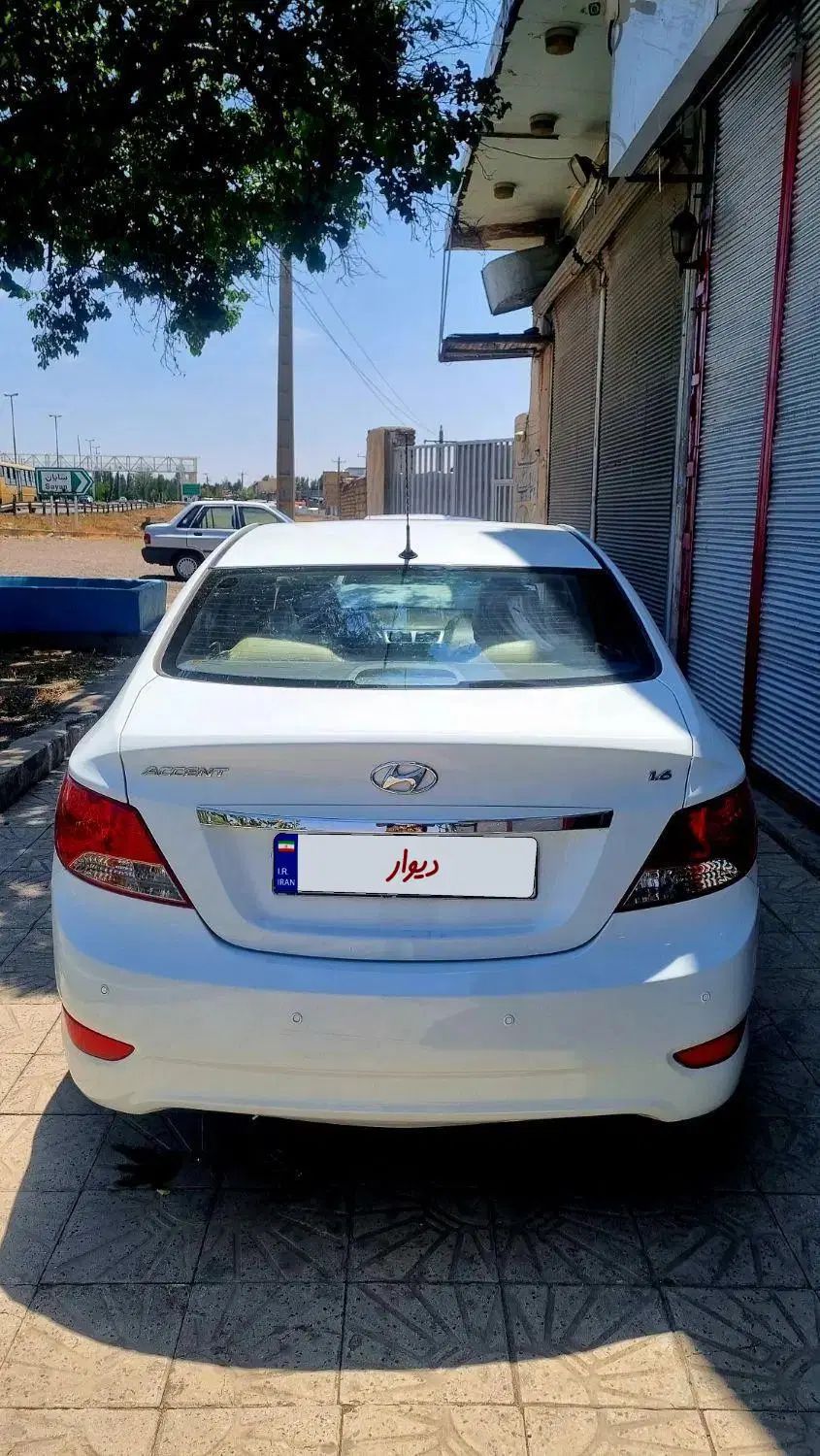 هیوندای اکسنت جی‌ال‌اس - 2014