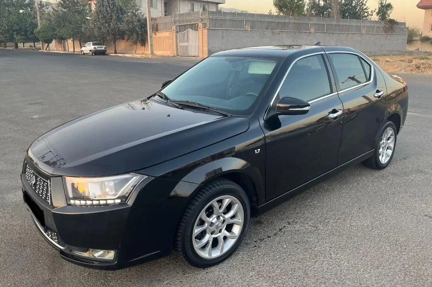 دنا پلاس توربو ۵ دنده 4 ایربگ - 1397