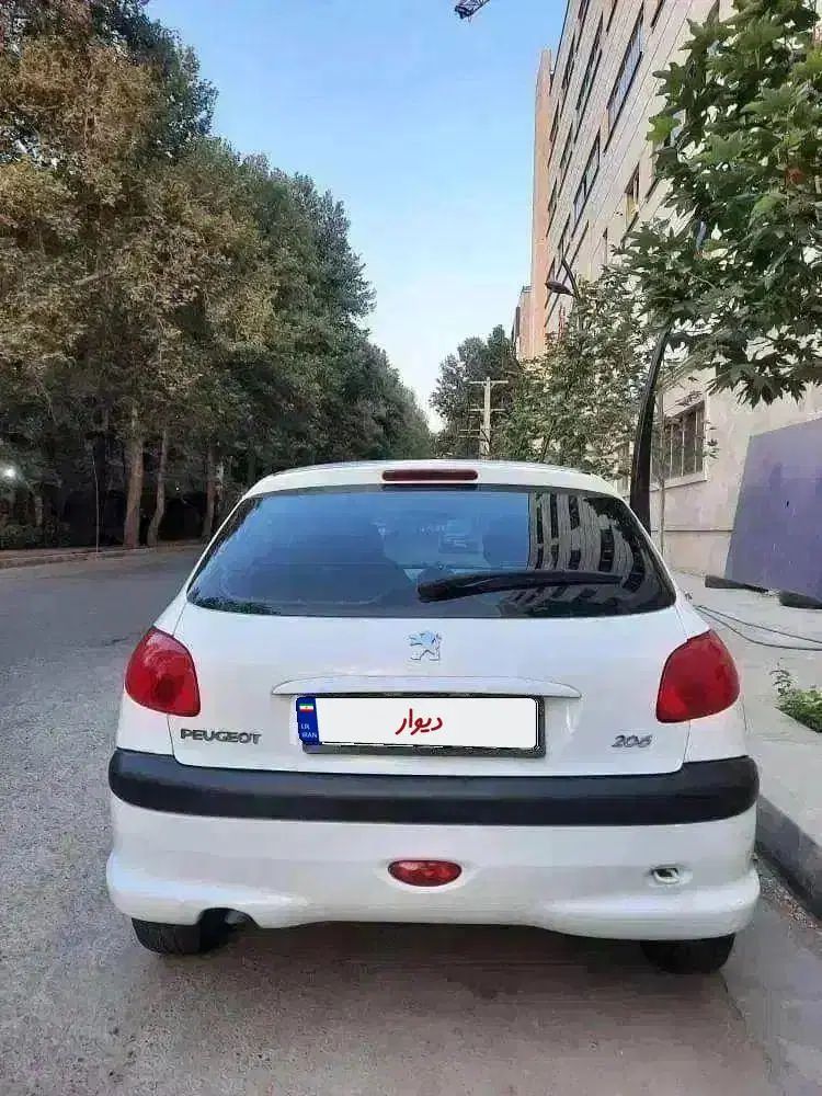 پژو 206 تیپ 2 - 1390