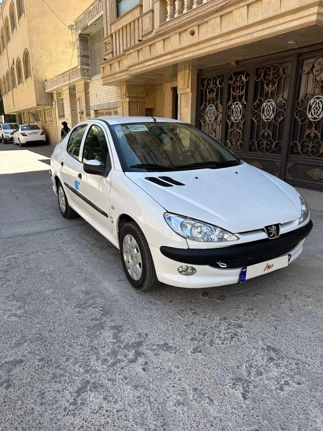 پژو ۲۰۶ صندوق دار v8 - 1395