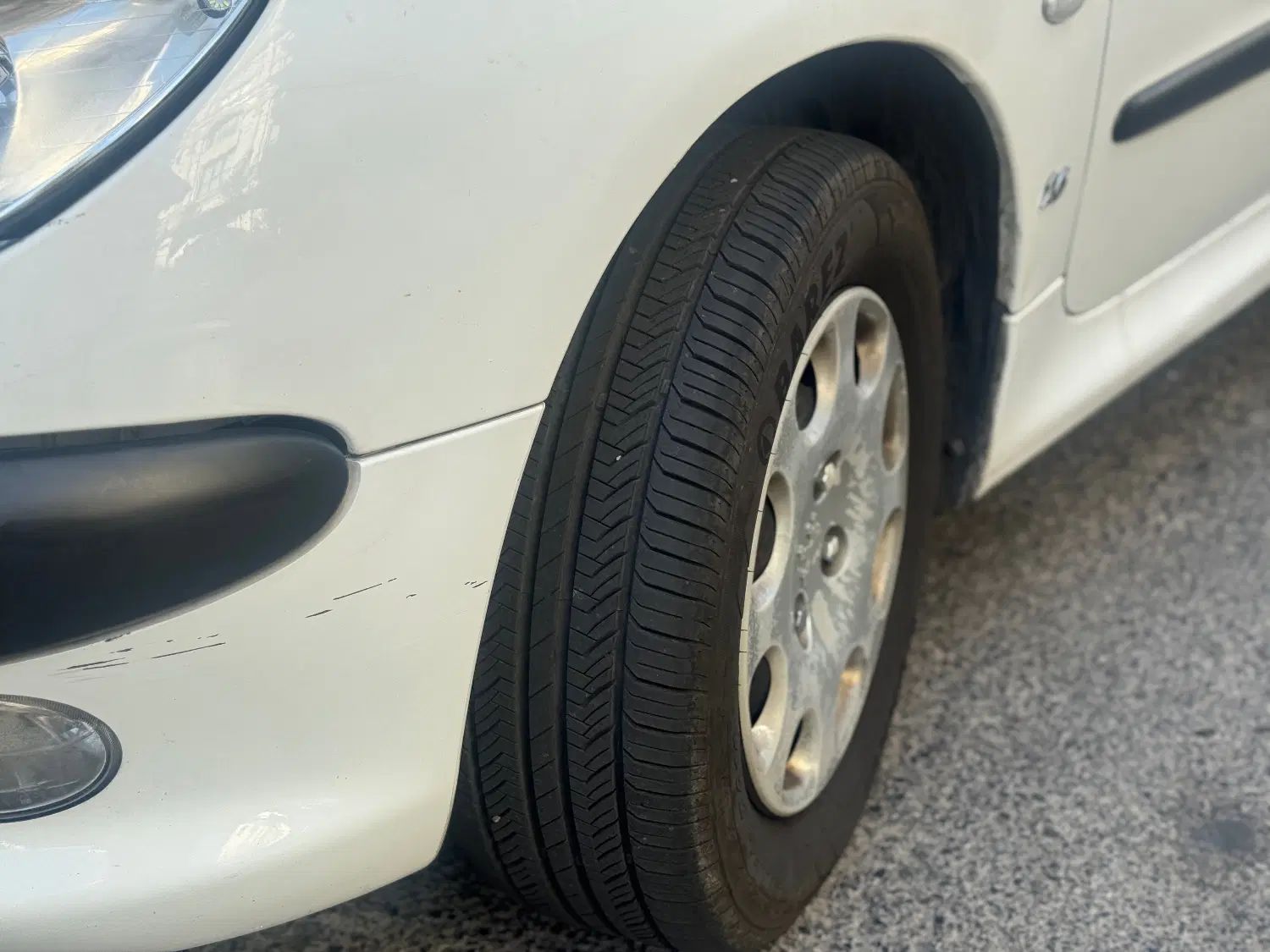 پژو ۲۰۶ صندوق دار v8 - 1395