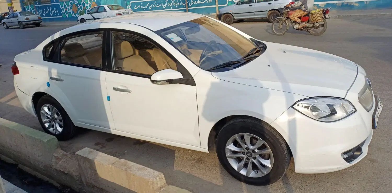 برلیانس H330 دنده‌ای 1500 - 1395