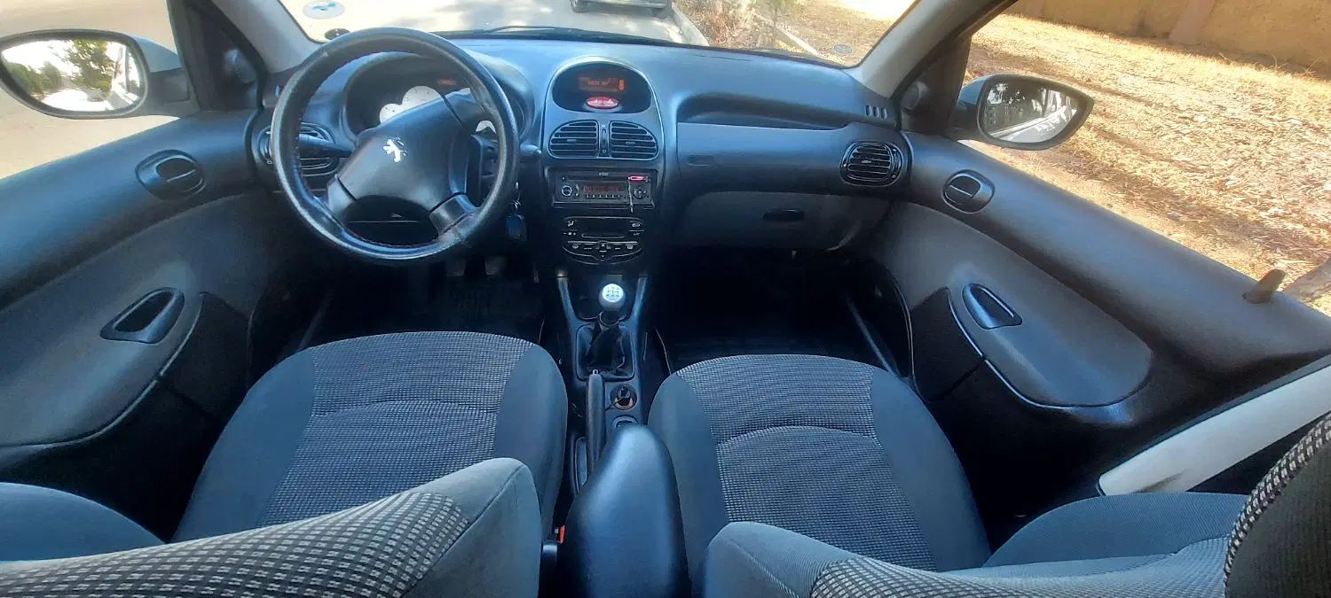 پژو ۲۰۶ صندوق دار v8 - 1397