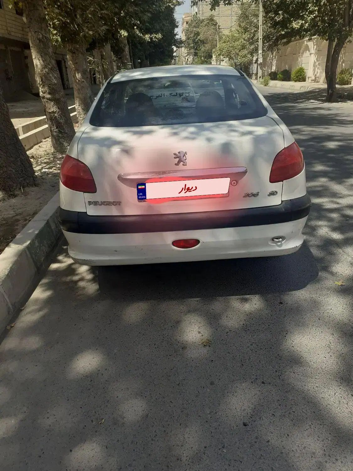 پژو ۲۰۶ صندوق دار v20 - 1389