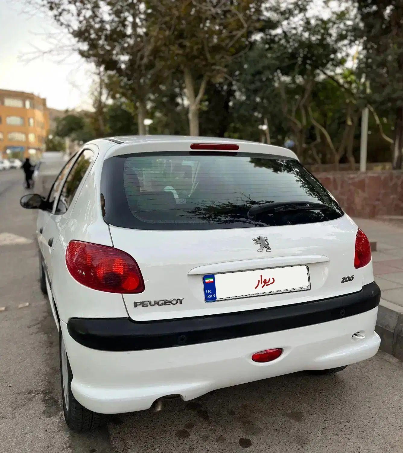پژو 206 تیپ 2 - 1398