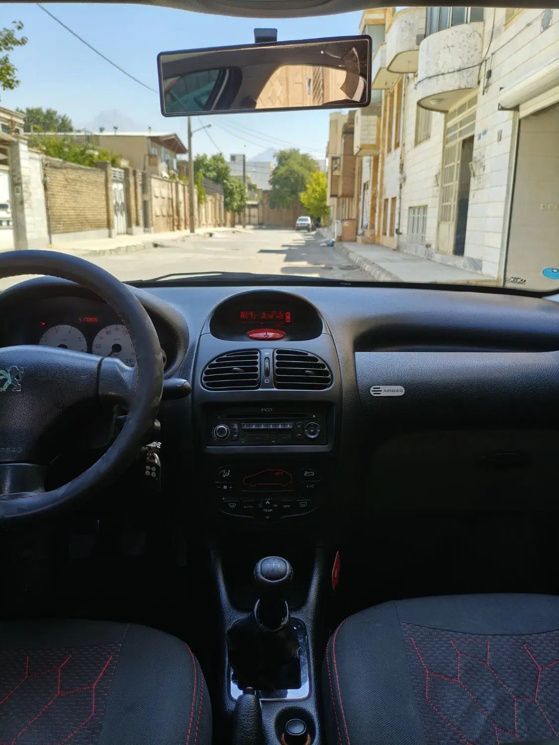 پژو ۲۰۶ صندوق دار v8 - 1395