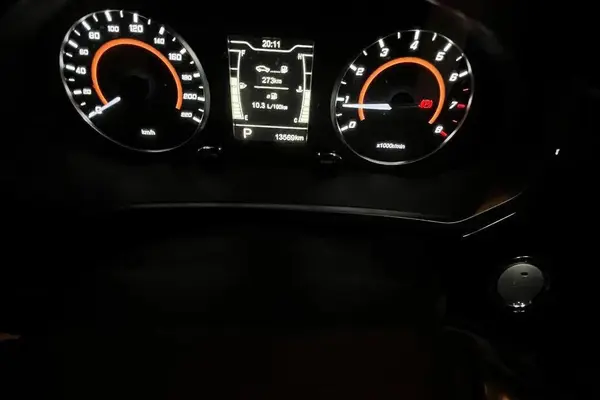 ام وی ام X22 پرو اتوماتیک IE - 1401