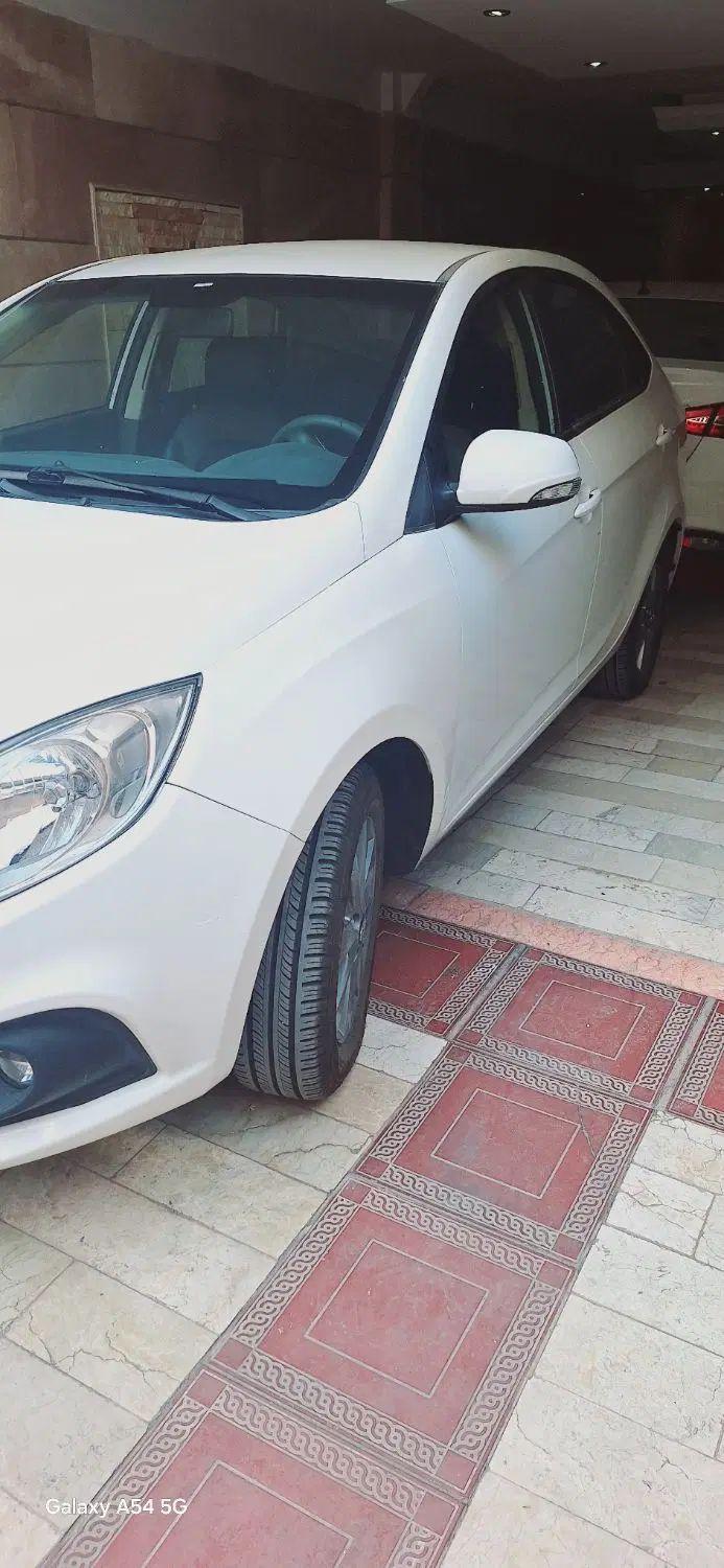 جک J4 اتوماتیک آپشنال - 1402