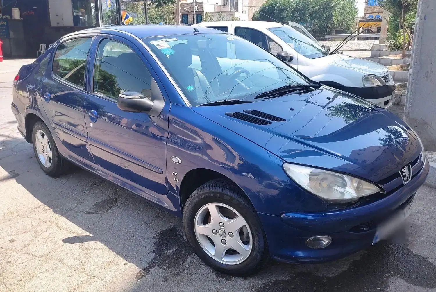 پژو ۲۰۶ صندوق دار v8 - 1388