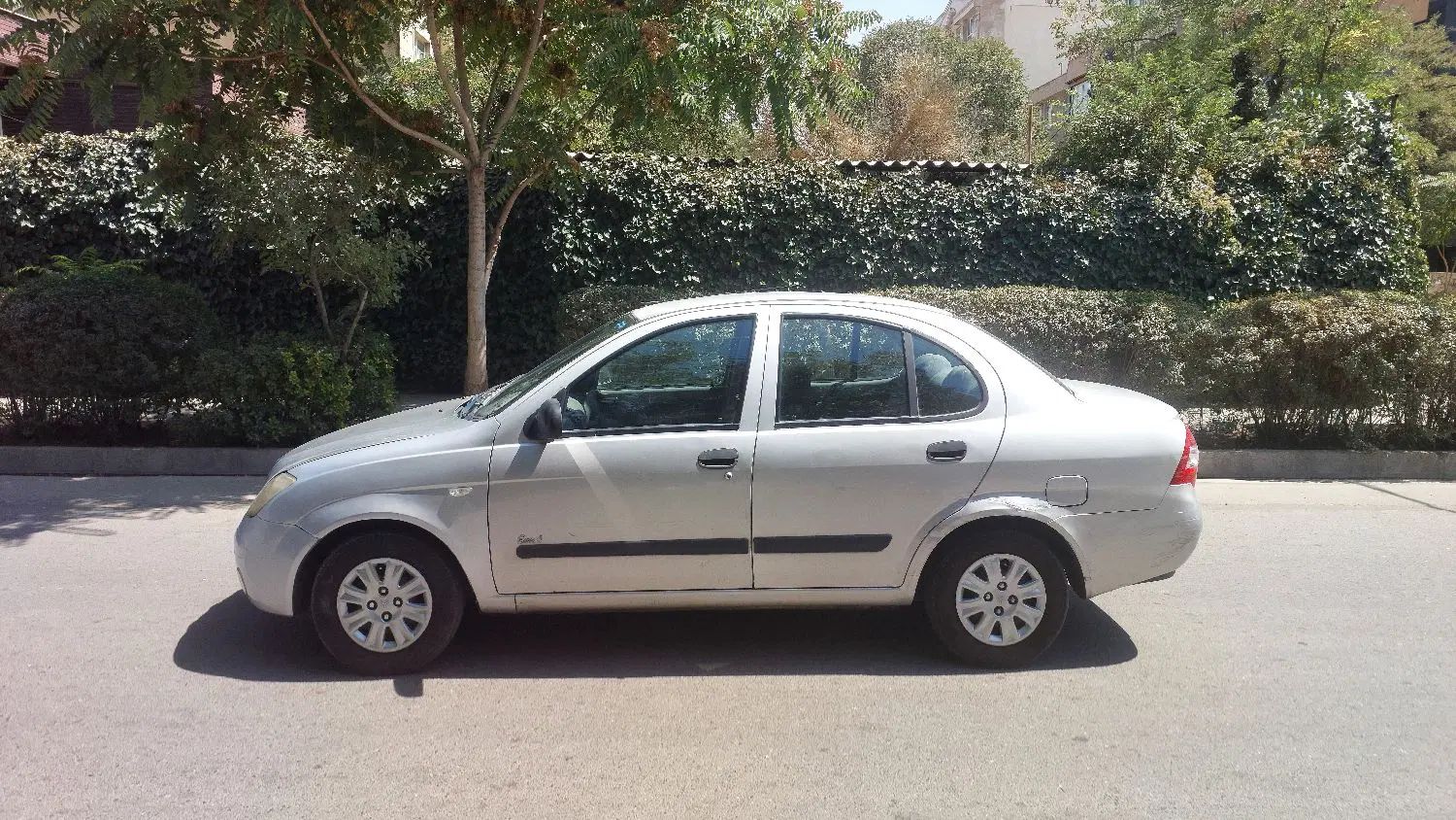 تیبا صندوق دار EX - 1392