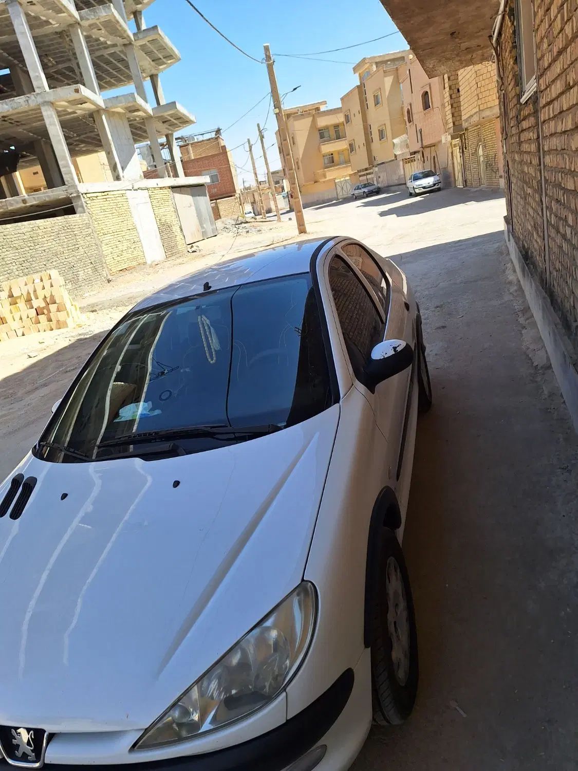 پژو ۲۰۶ صندوق دار v8 - 1394