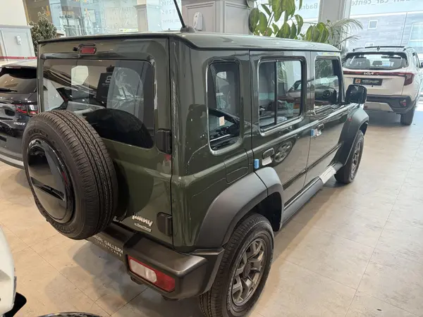 سوزوکی جیمنی 5 در - 2024