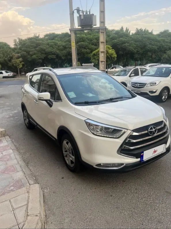 جک S3 اتوماتیک - 1402